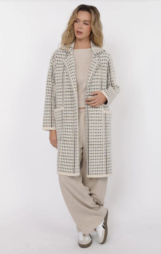 Sadie and Sage Marceau Houndstooth Coat