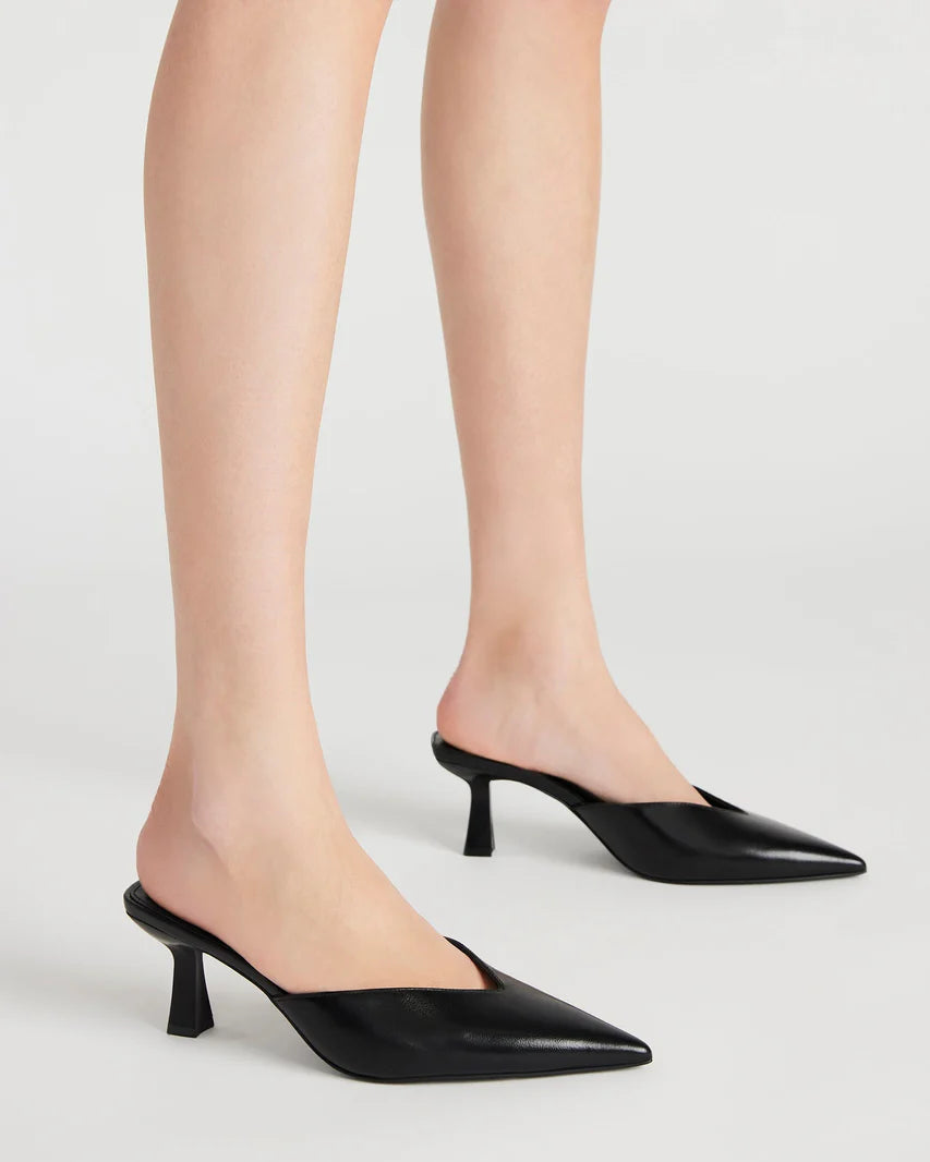 Steve Madden Mod Black Heel