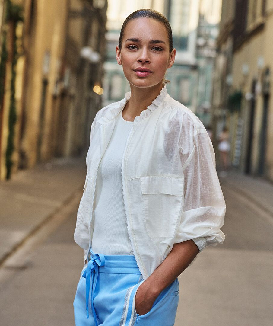 ESQUALO Light Weight Bomber